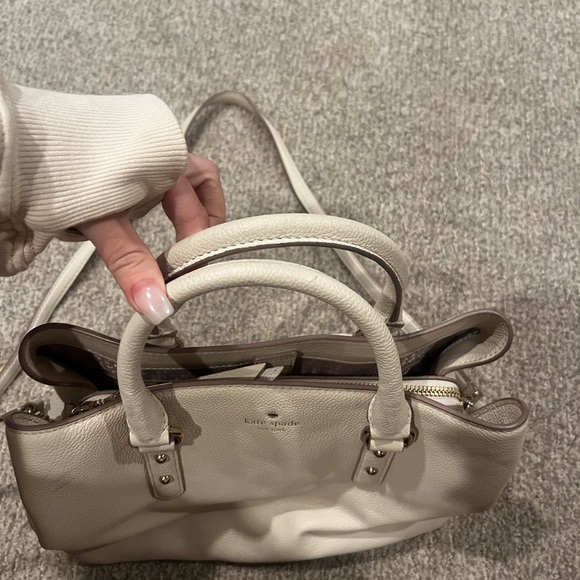 kate spade Evangelie Larchmont Avenue satchel in soft limestone - Picture 14 of 15